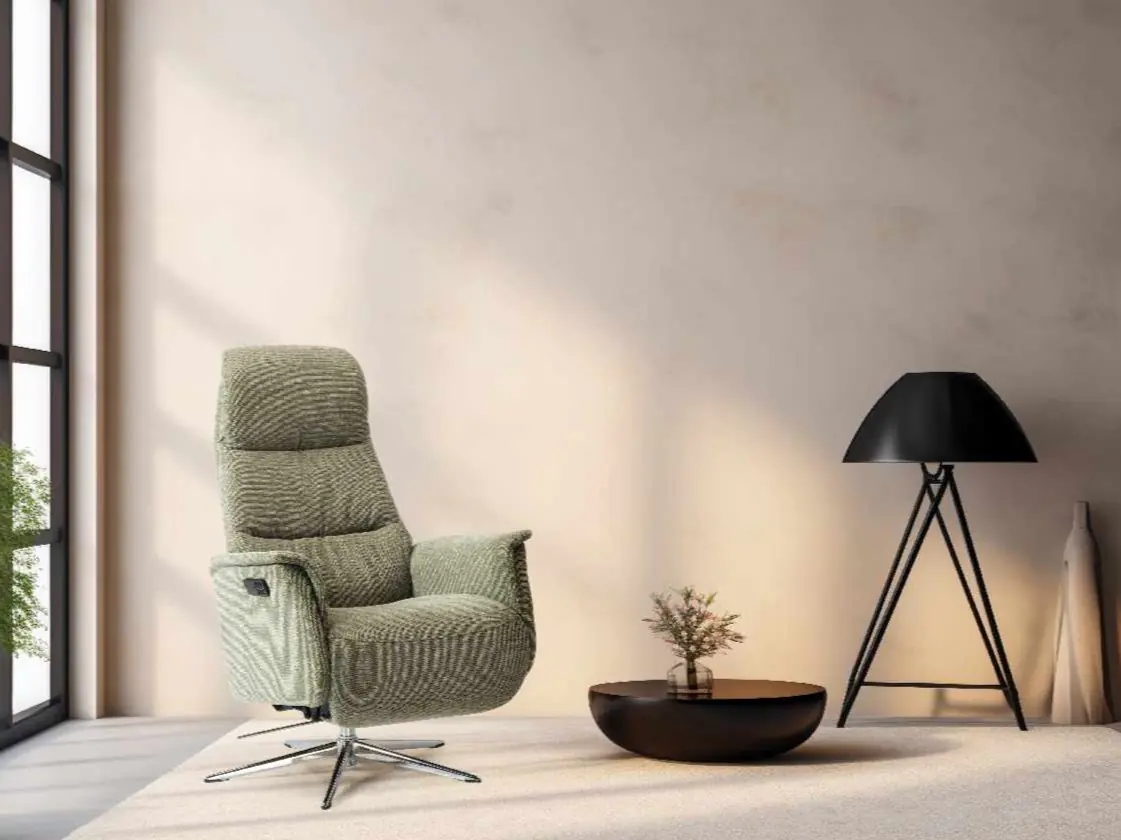 Sofa und Polstergarnituren